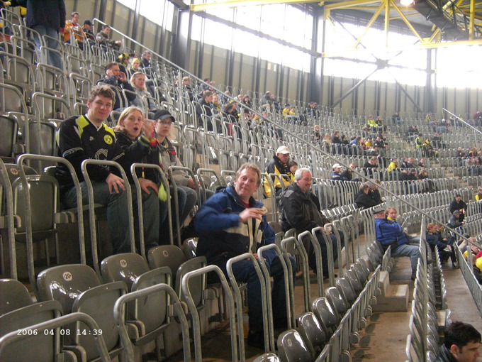 stadionfahrt_dortmund_2006_(15).jpg