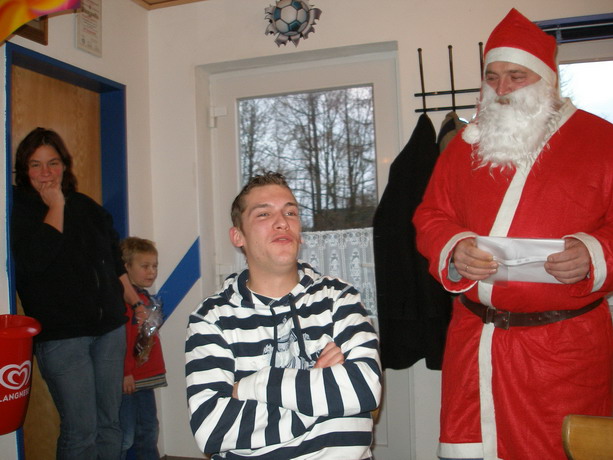 weihnachtsfeier_jugend_2006_(40).jpg